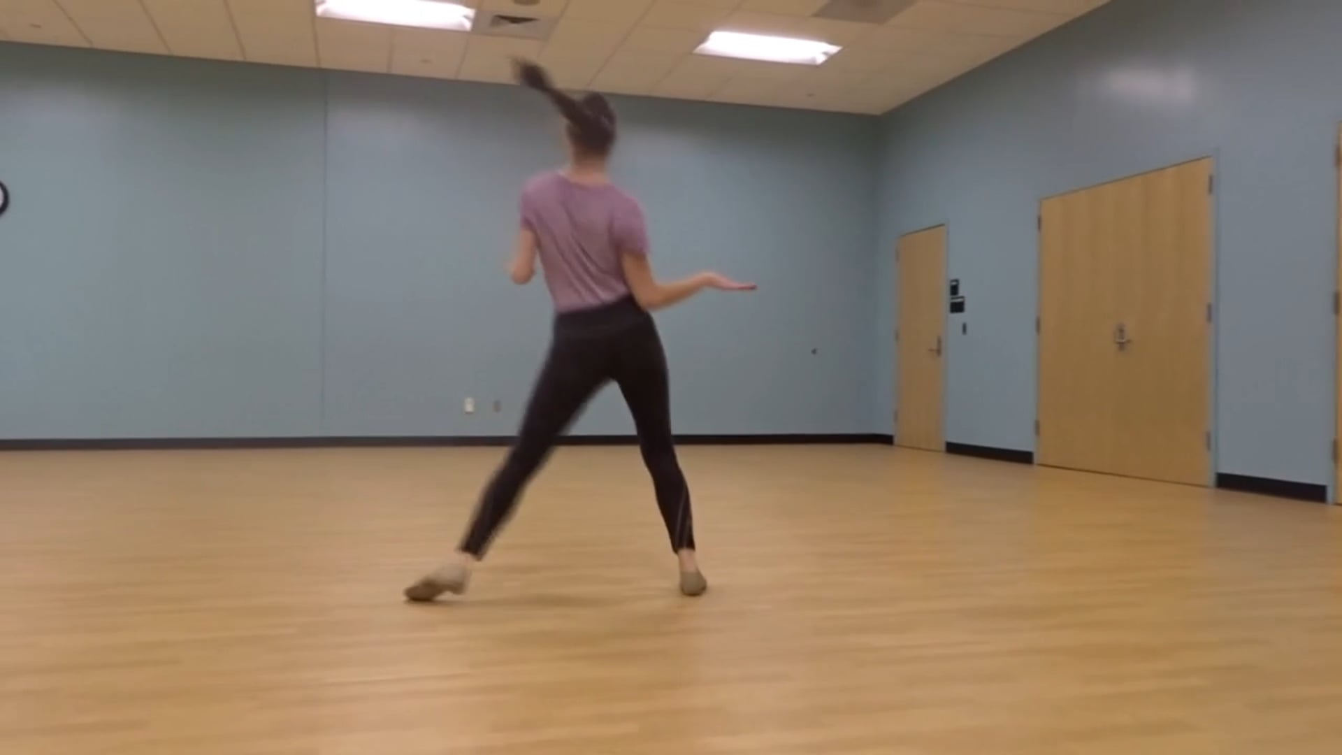 Elf Musical Dance