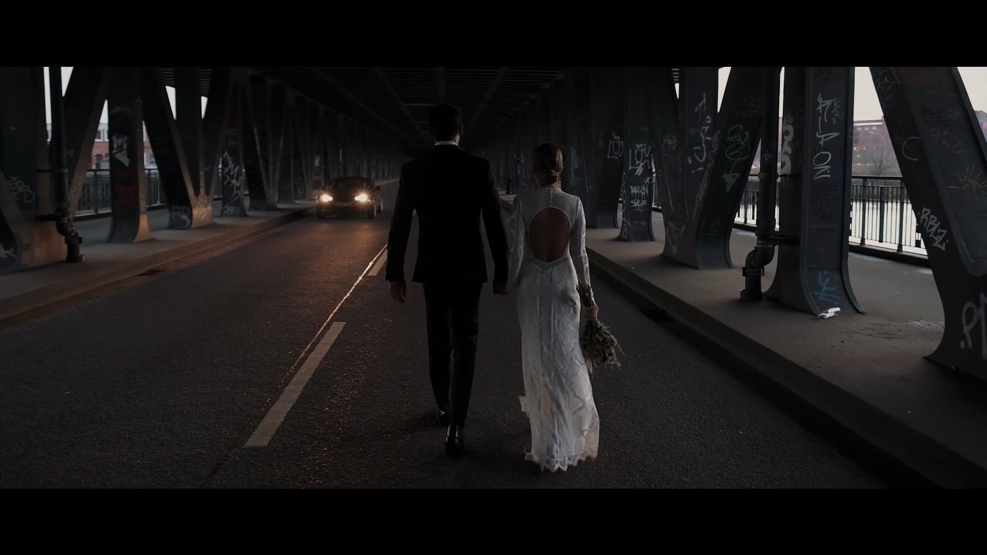 CORINNA + ISKANDER