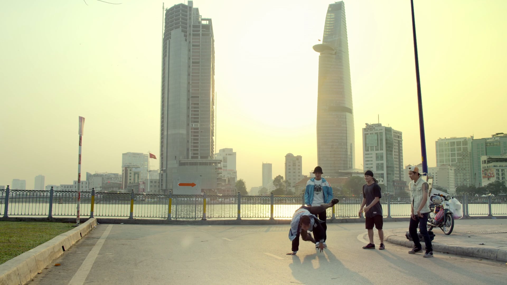 YOMOST - Tôi được là chính tôi (2015)