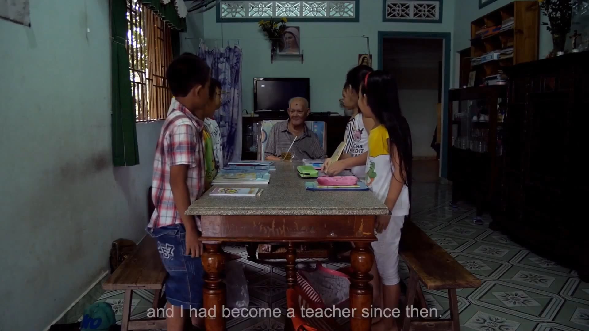 AIA - Cuộc sống luôn tiếp diễn - Thầy Quang (2014)