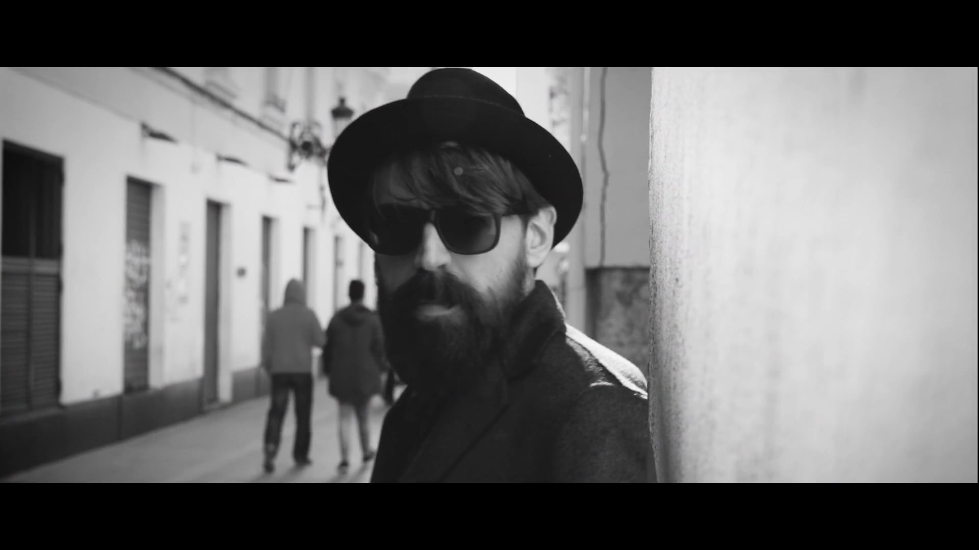 People Are Strange - The Doors