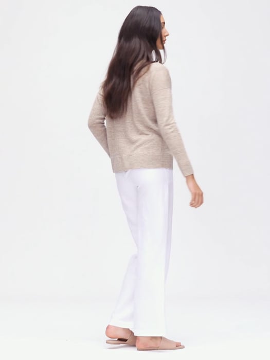 Organic Linen Melange V-Neck Box-Top | EILEEN FISHER