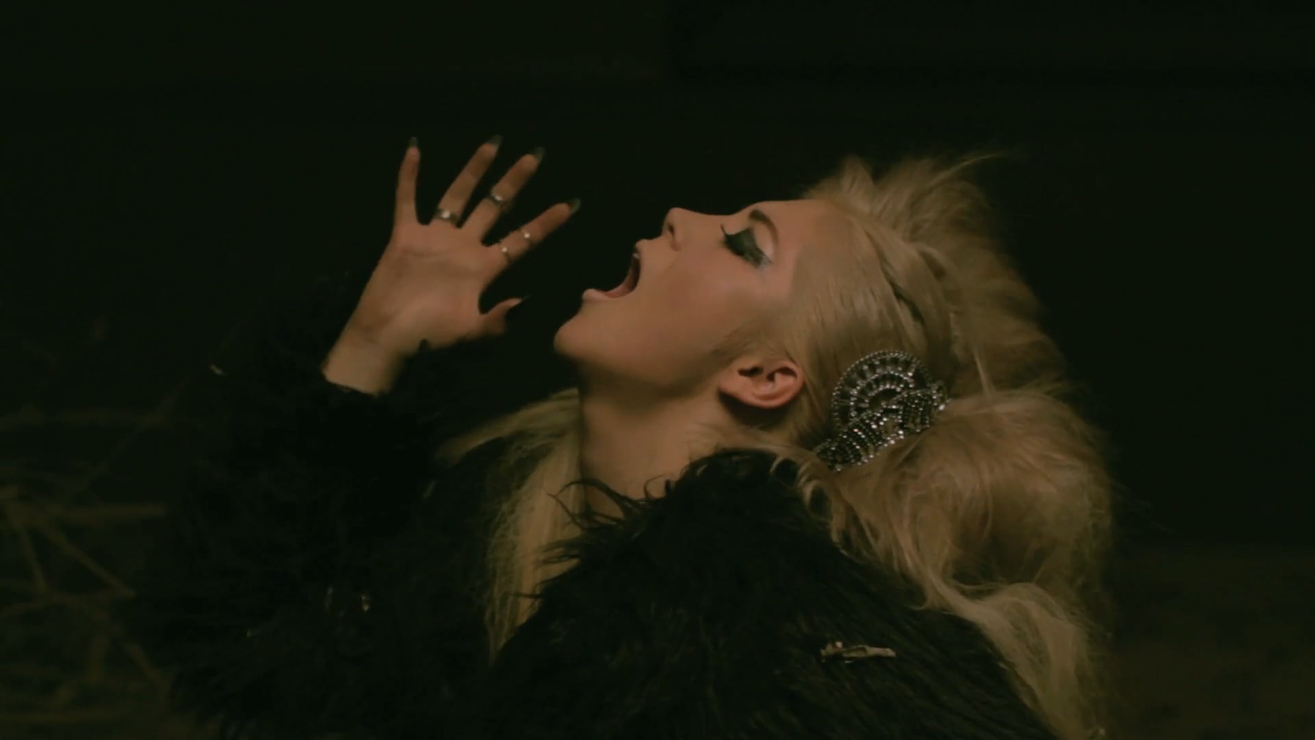 Tan Solo Quiero Soñar - Claudia Serpa