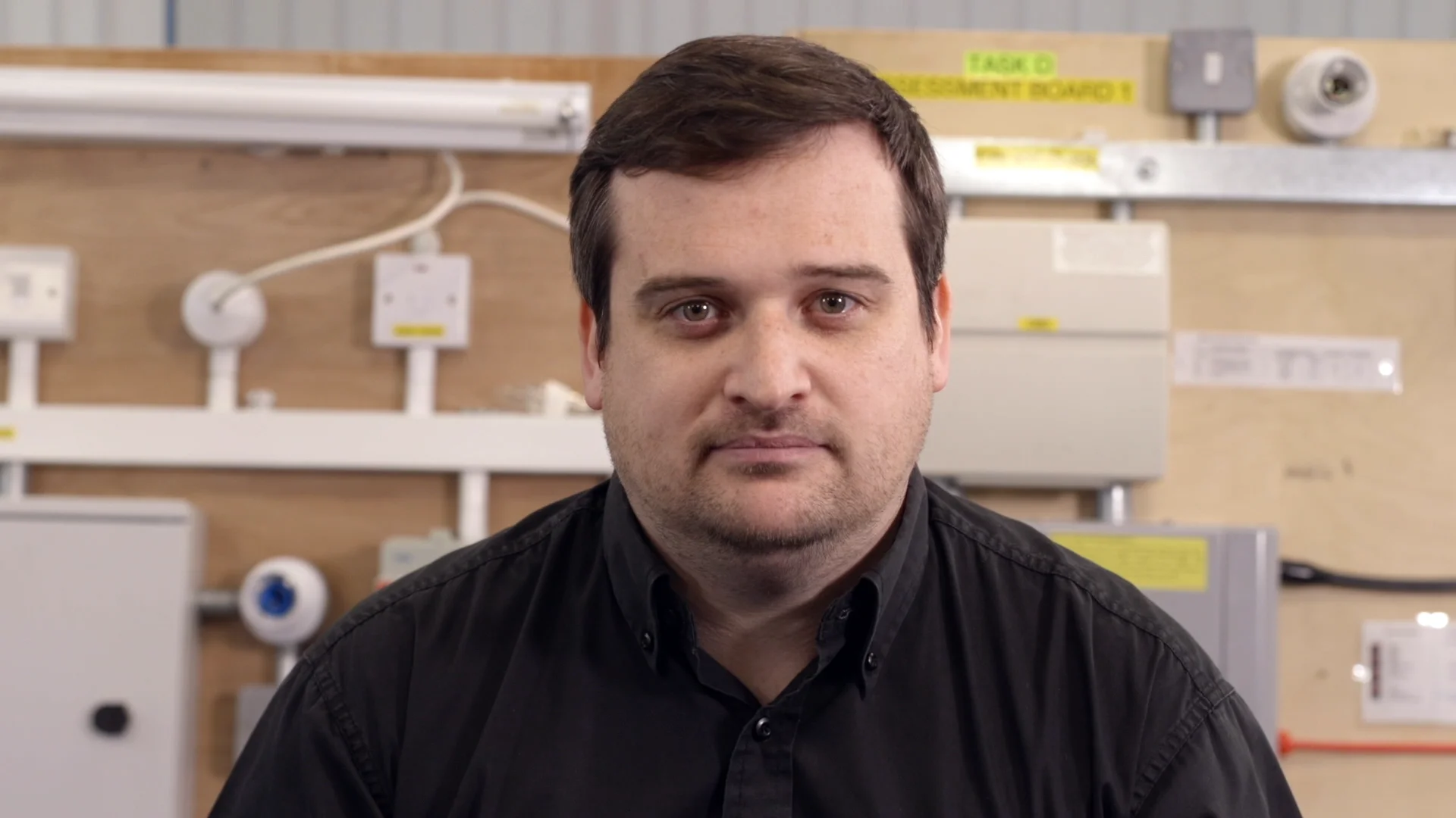 Tutor talking head Electrical Training NICEIC on Vimeo