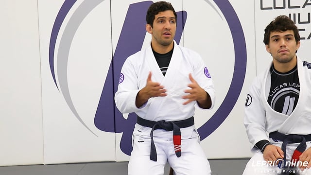 Knee Cut Pass to Side Control