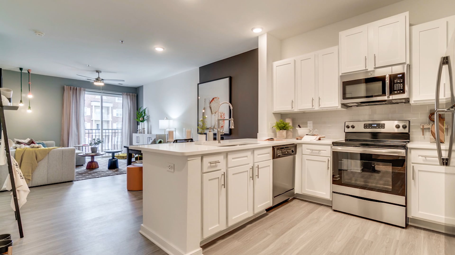 The Flats at West Broad Village on Vimeo