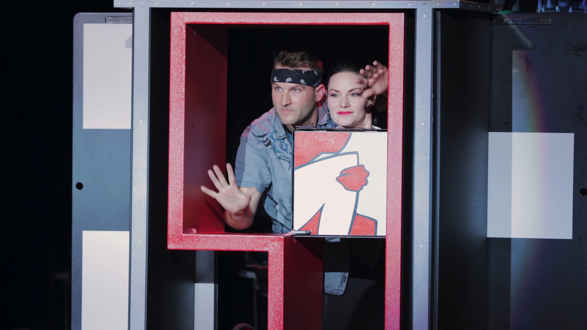 Promotional video thumbnail 1 for Extreme Illusions & Escapes starring Josh Knotts & Lea