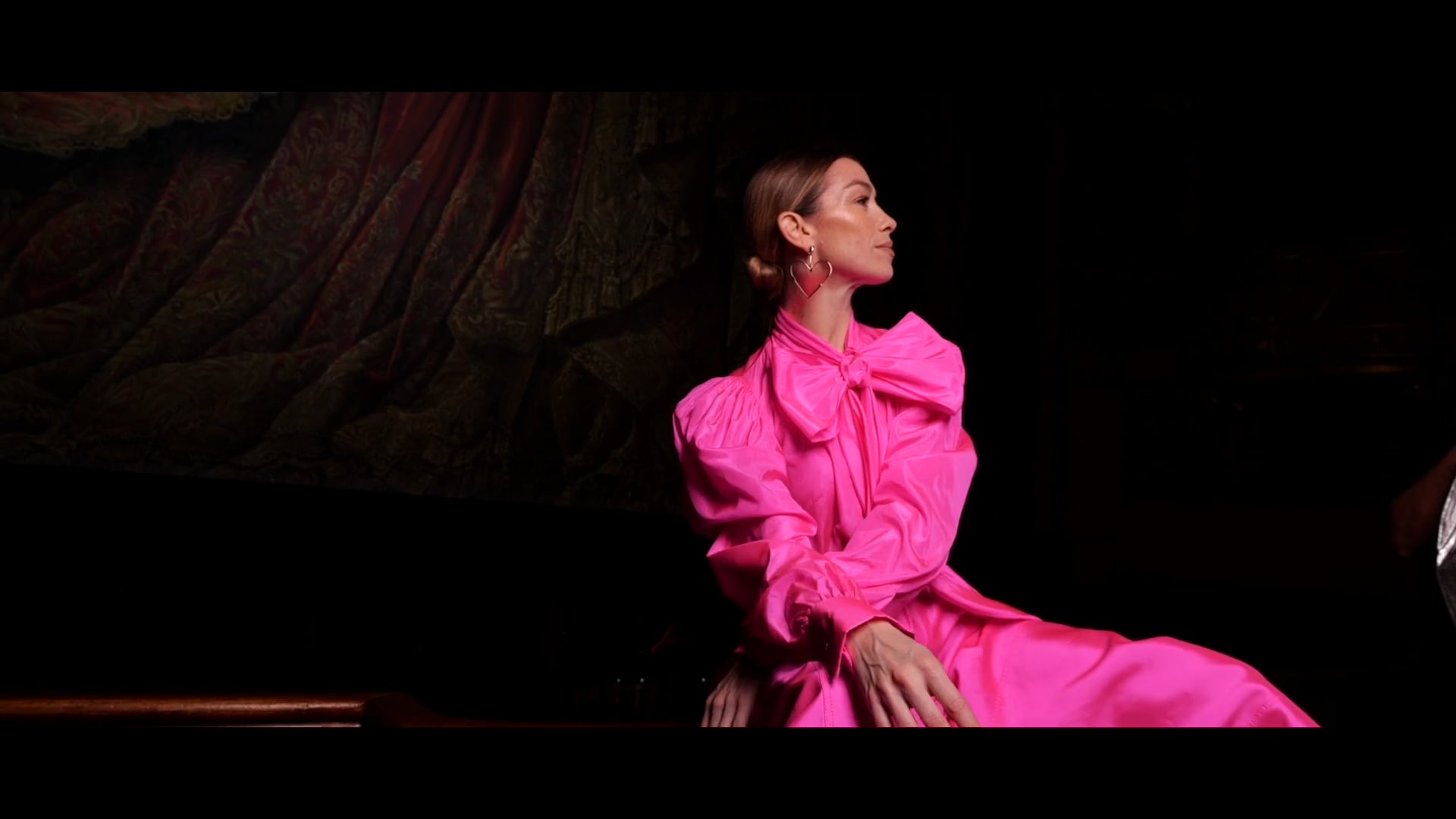 SCHIAPPARELLI Shocking Pink at the Opera featuring ELEONORA ABBAGNATO for IRK Magazine (1)