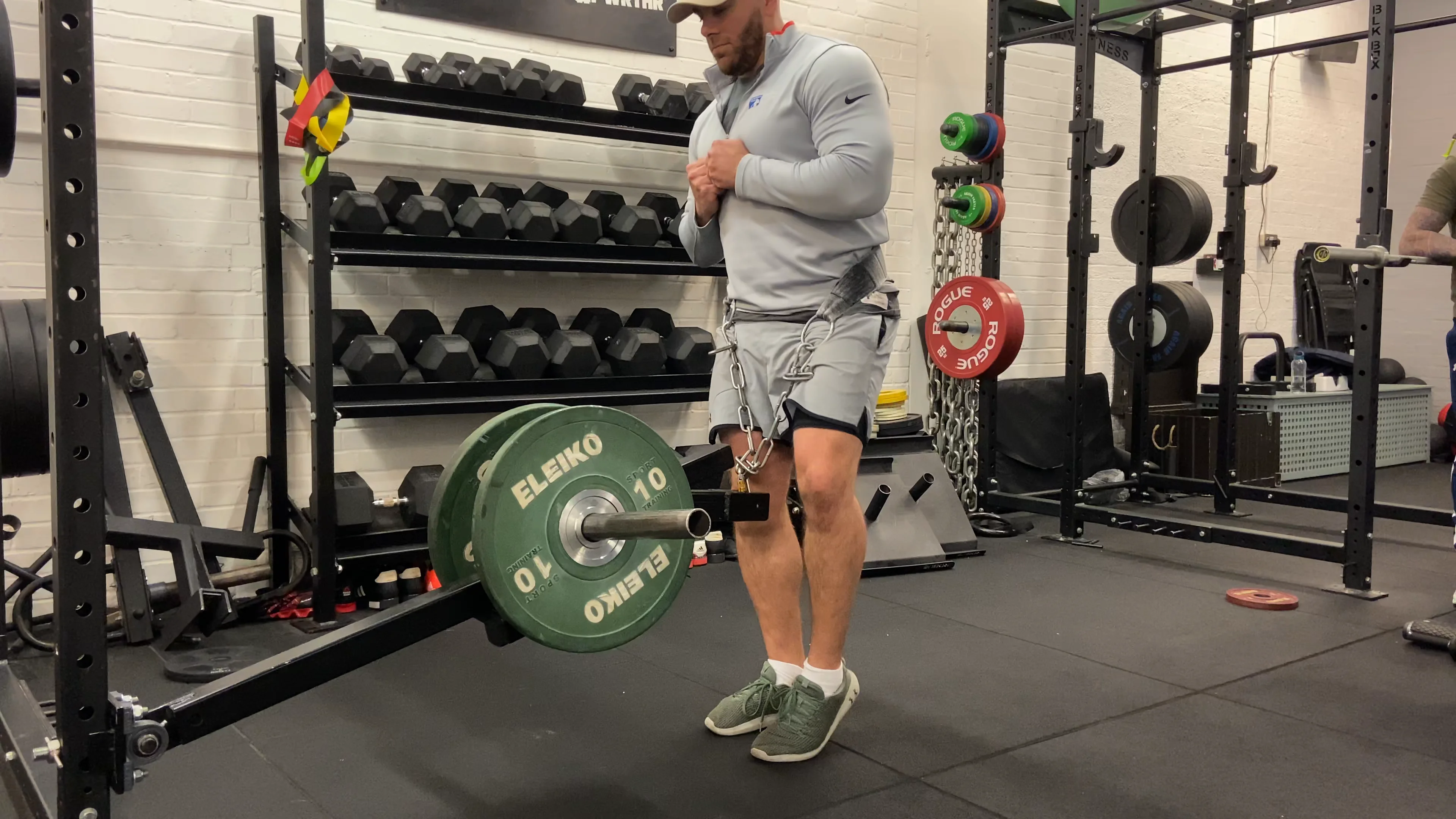 Landmine shop belt squat