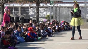 Ball de carnaval a l'Escola Empúries