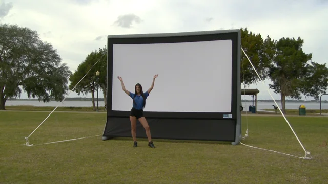 Retractable Outdoor Movie Screen