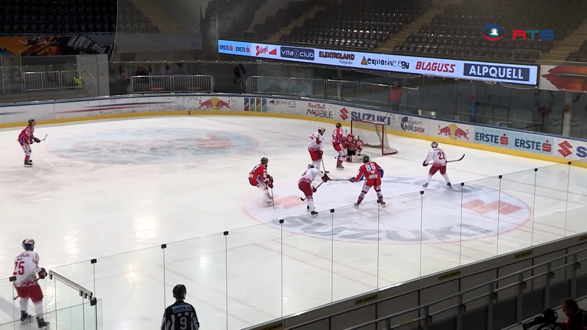 eishockey-red-bull-hockey-juniors-vs-hc-groeden