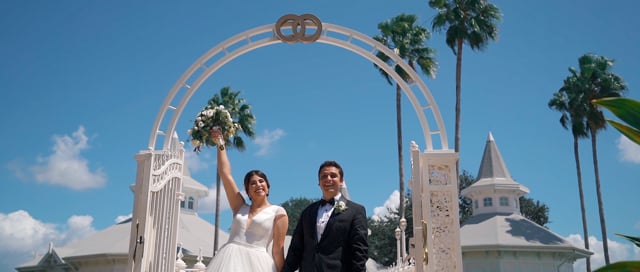 Video thumbnail for Wedding Elopement at Happiest Place on Earth | Paulina & Marco