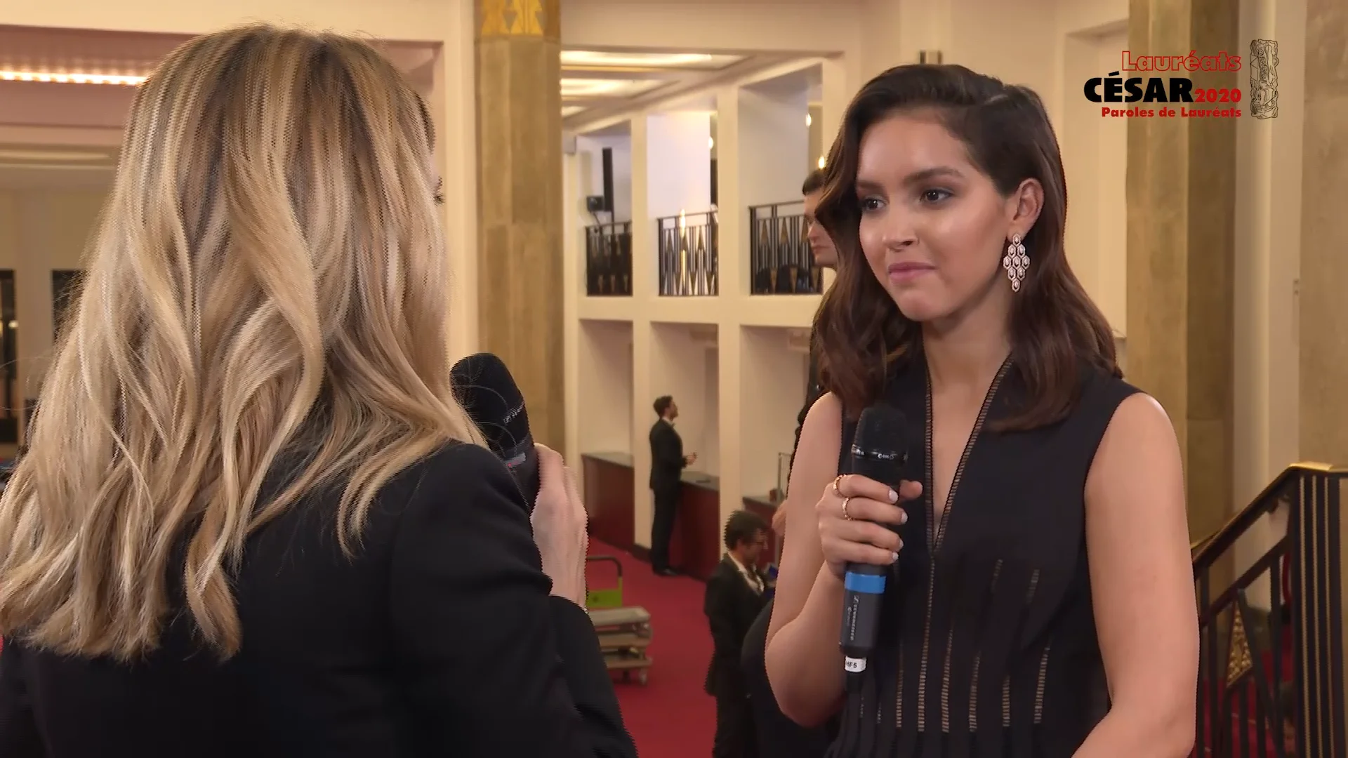 Lyna Khoudri, C&eacute;sar 2020 du Meilleur Espoir F&eacute;minin dans PAPICHA