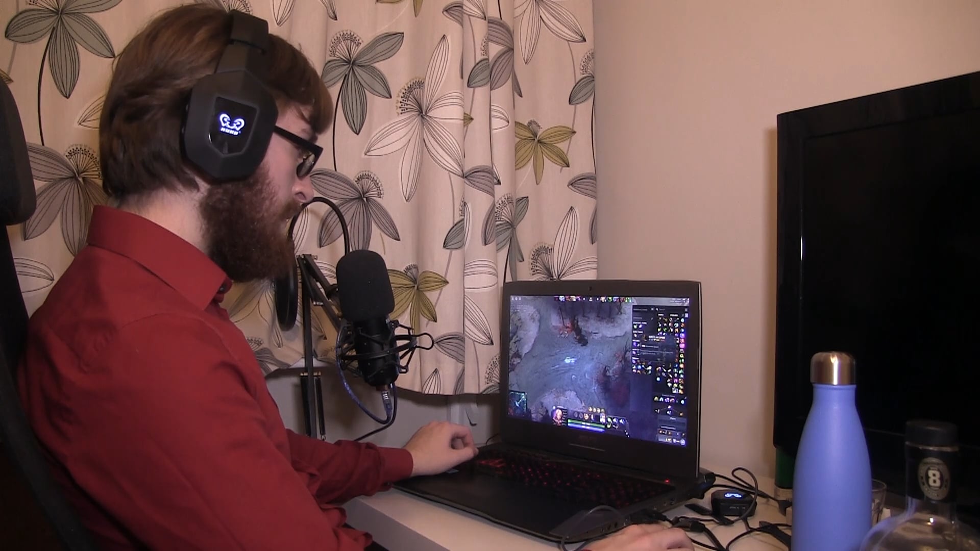 A Gamer Prepares - DOTA Documentary