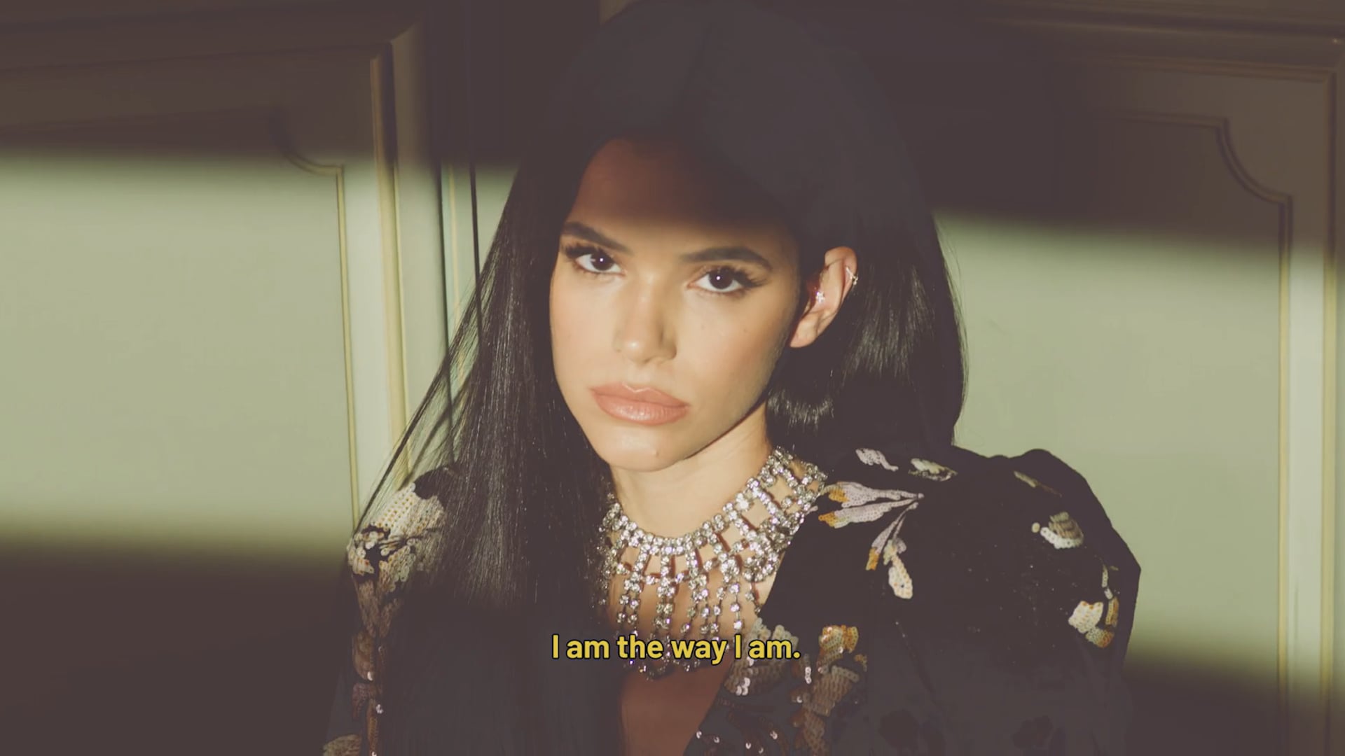 COLCCI starring BRUNA_MARQUEZINE