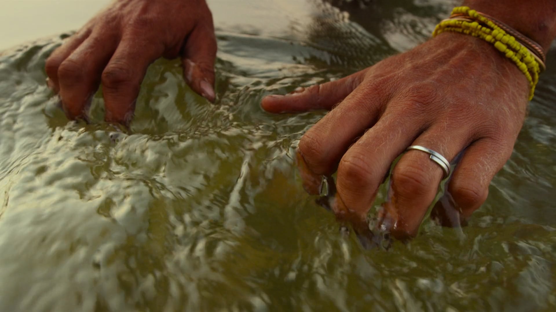 Nat Geo - Into the Okavango "Connections" Trailer