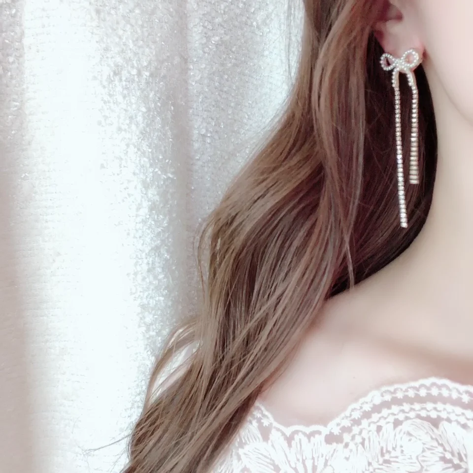 Lovely Ribbonロングキラキラピアス/イヤリング | KTY