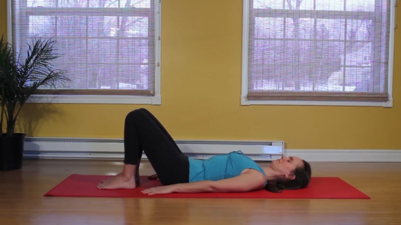 25. Yoga : Bonjour Soleil avec Maryse Lehoux (34 minutes)