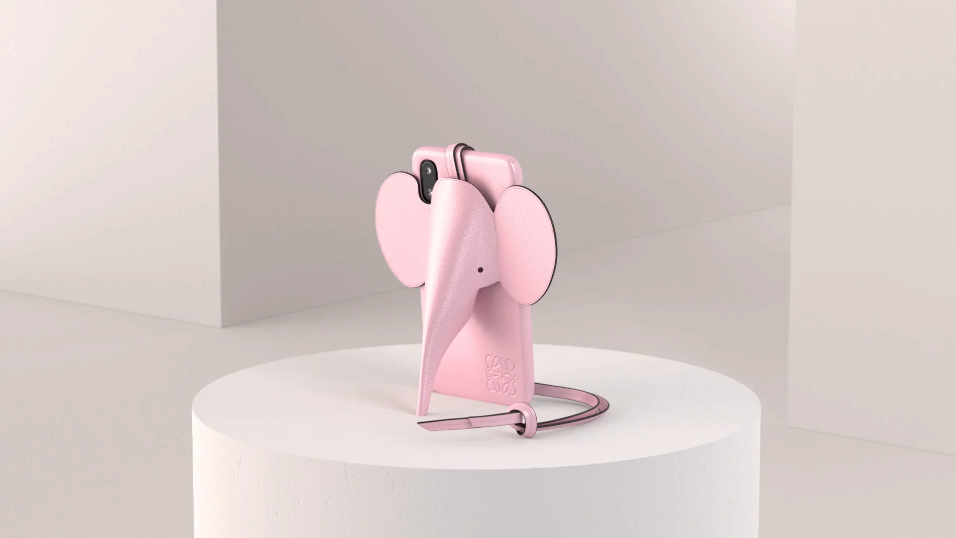 Loewe elephant phone outlet case