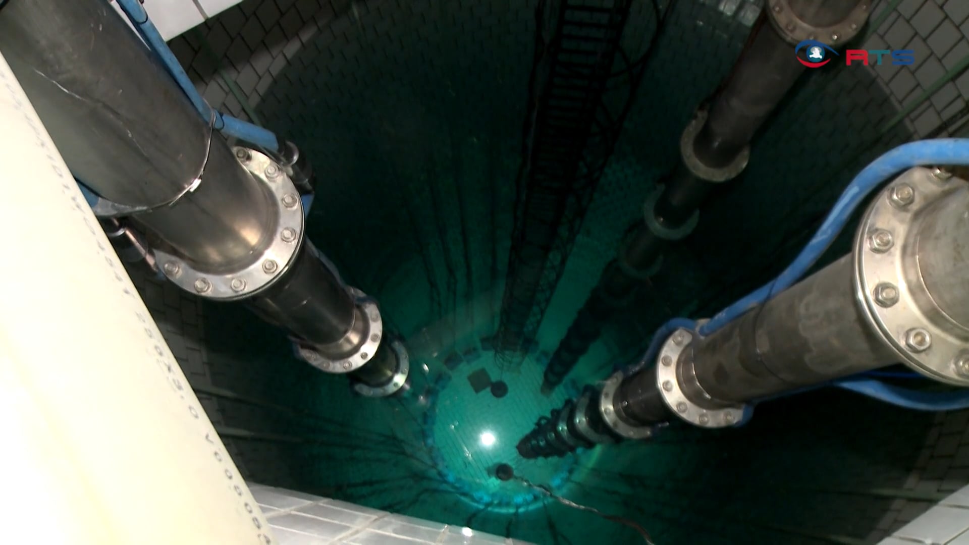 salzburg-ag-tauscht-30-jahre-alte-pumpen-im-wasserwerk-glanegg