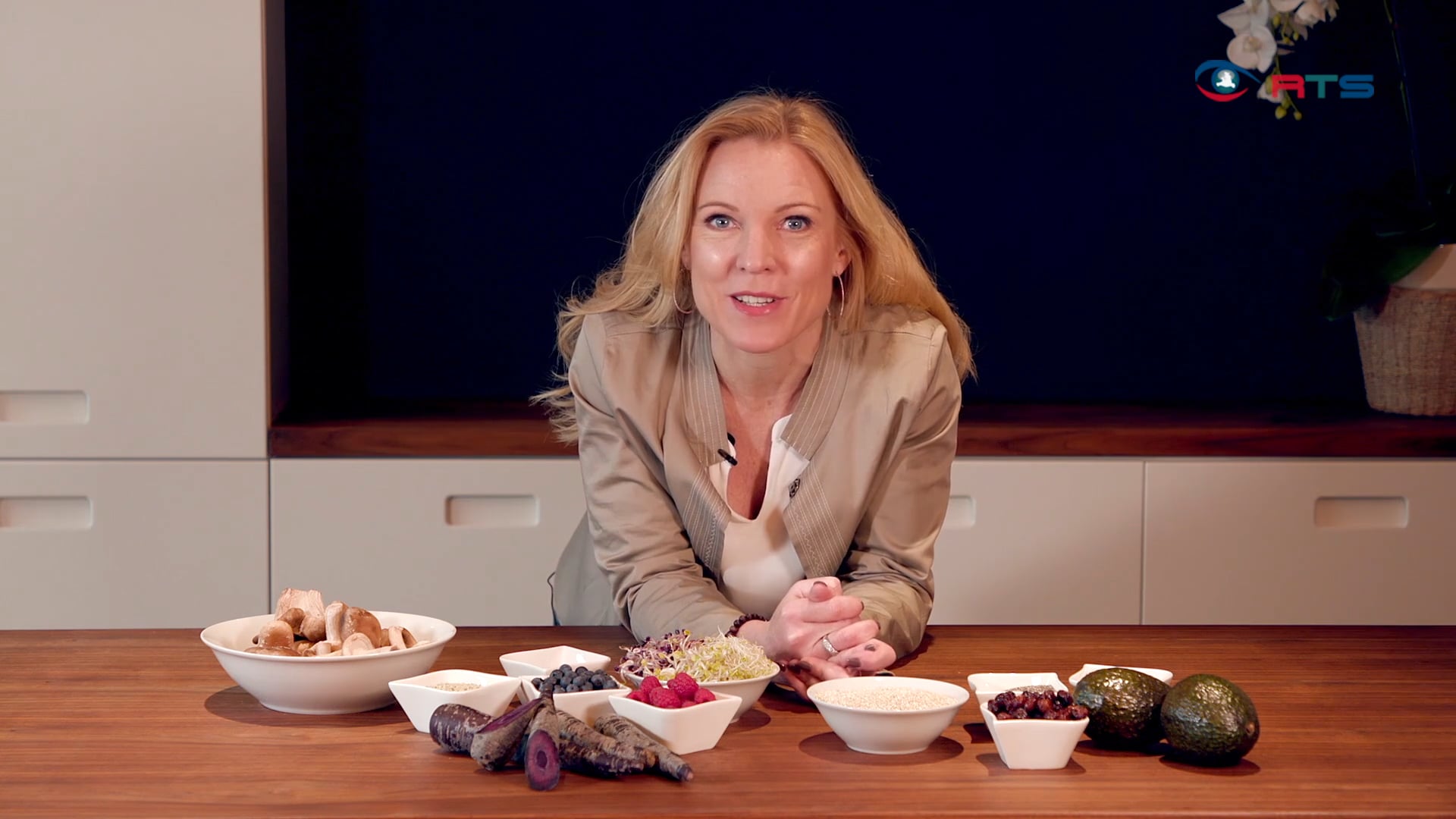 conny-hoerl-ueber-superfood-rezepte-und-ideen-vom-ernaehrungsprofi