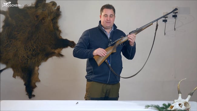 Gewehrständer Situation und Funktionskontrolle beim Deutschen Stecher