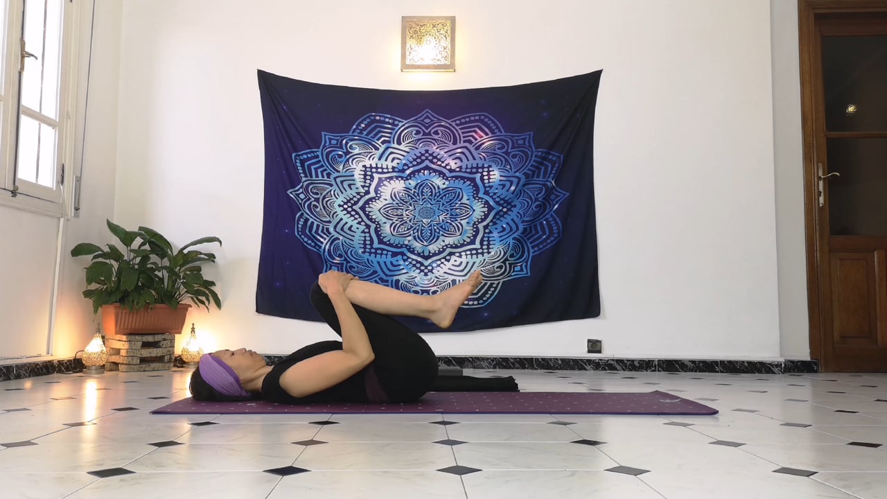 29. Yoga du soir : Détente du corps et de l'esprit avec Aline Rakotoson-Babelon (42 minutes)
