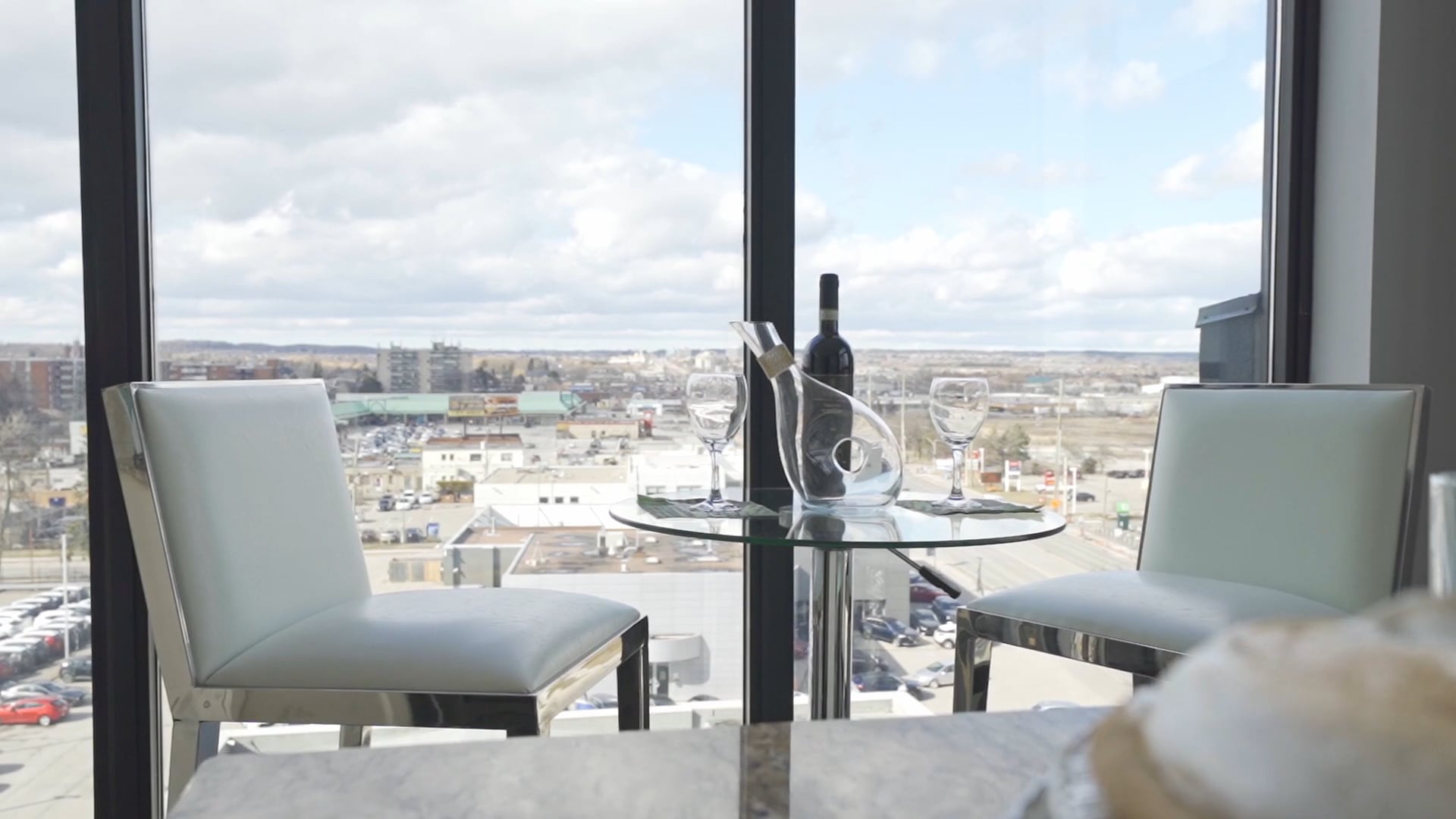 Unit 60210376 Yonge St,Richmond Hill on Vimeo