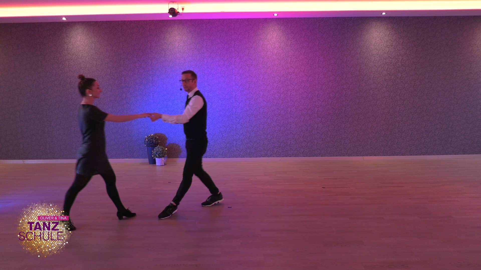 Rumba Sliding Doors on Vimeo