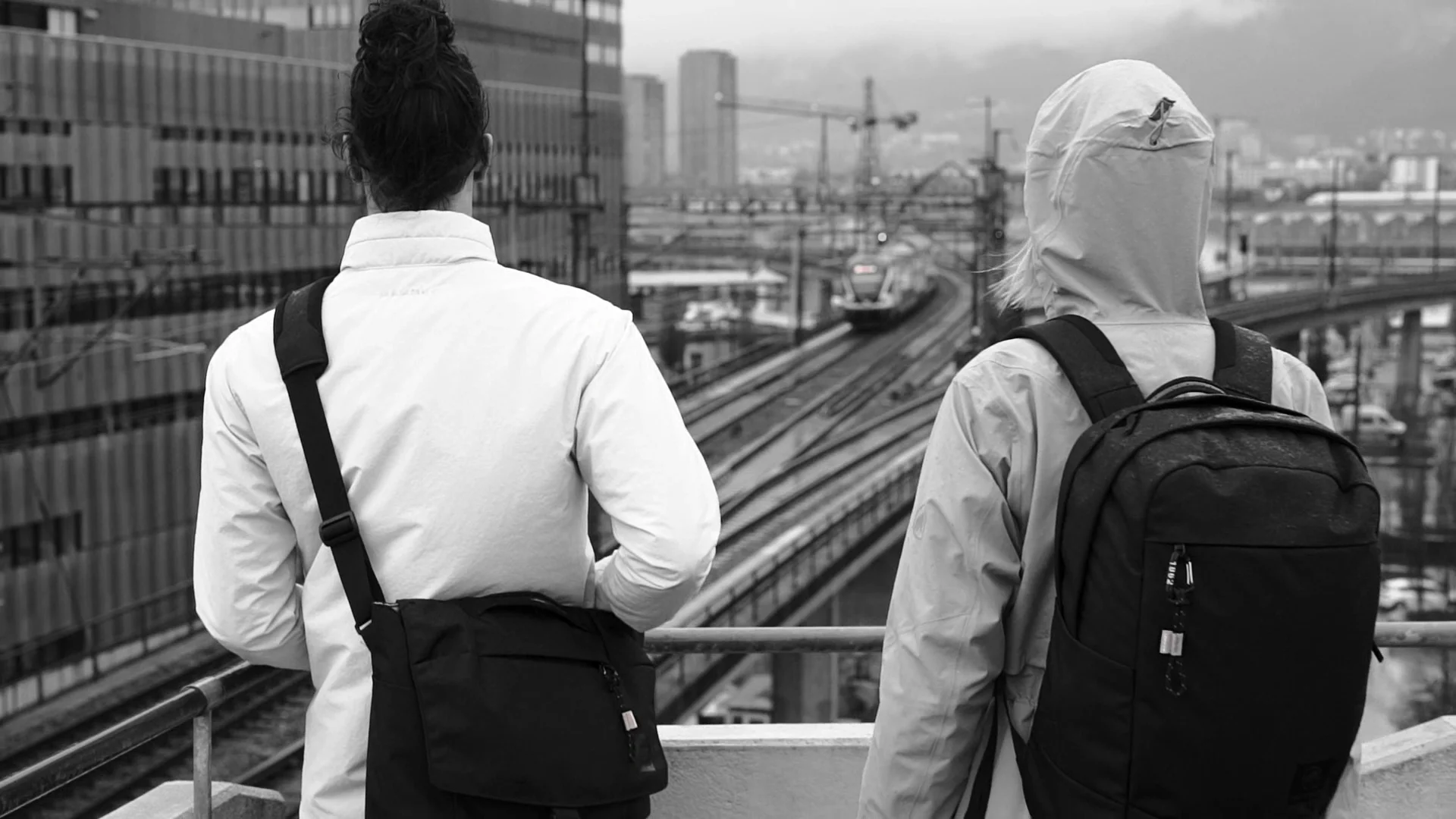 マモリーノ Sienna Backpack – Vegan Leather Bag with Adjustable Straps – MMS