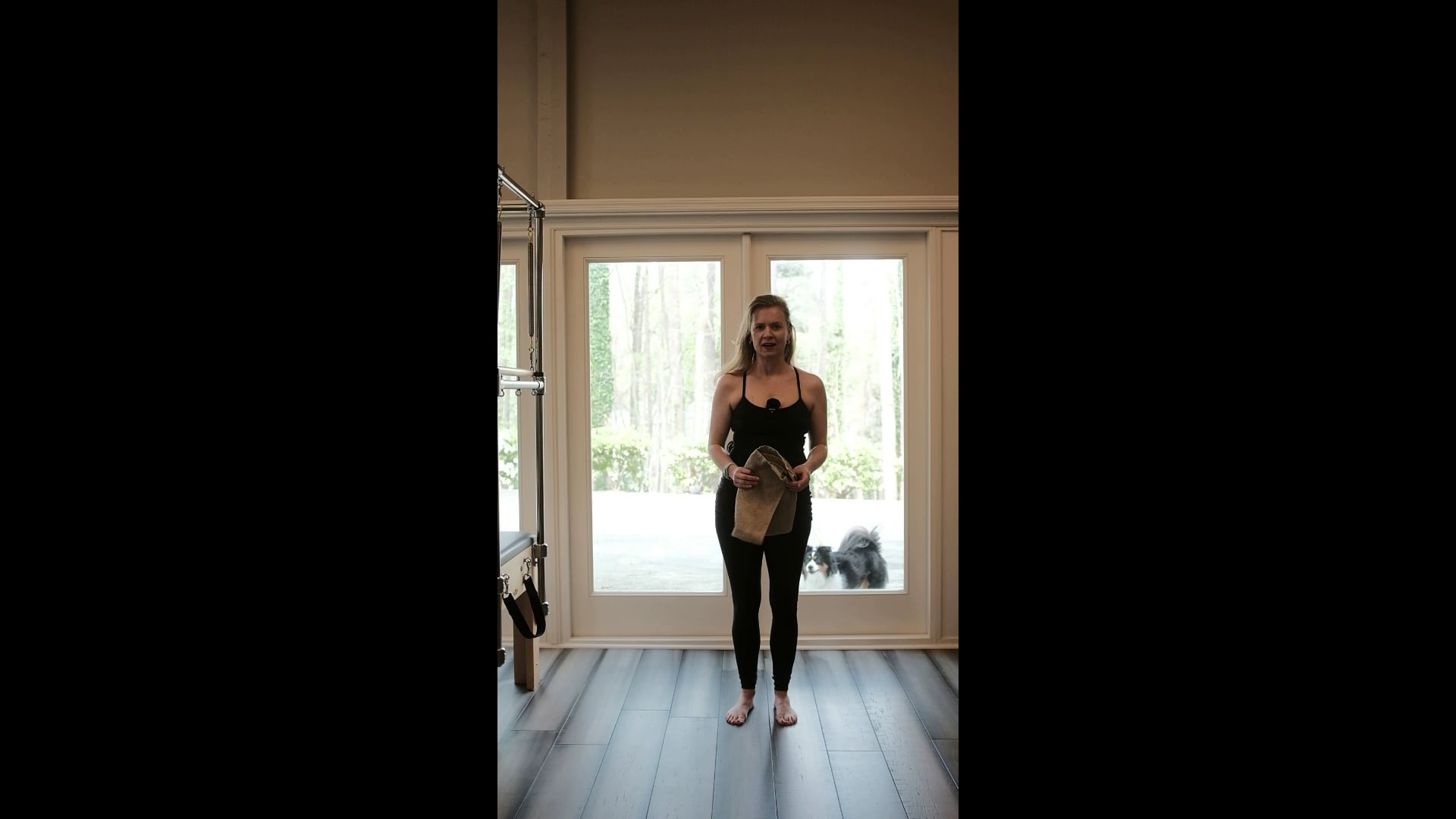 Side Lunge Towel