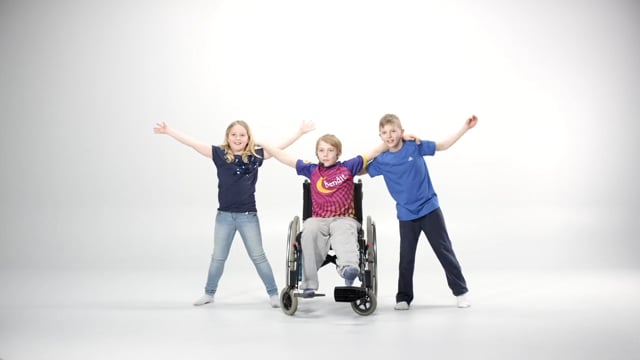Gladdans med Mats, Pernille og Mats - Tid: 4 min