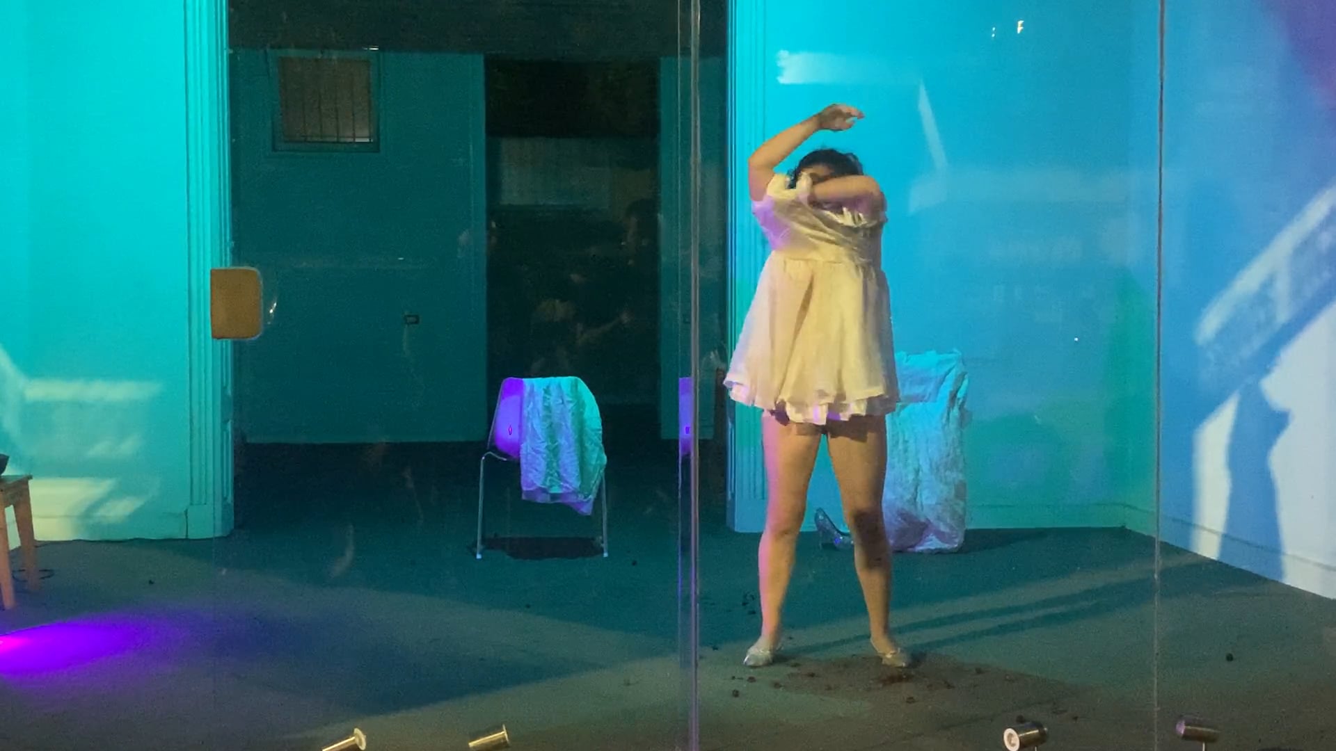 Leila Loforte - Suelta su Piel Cuatro o Más Veces