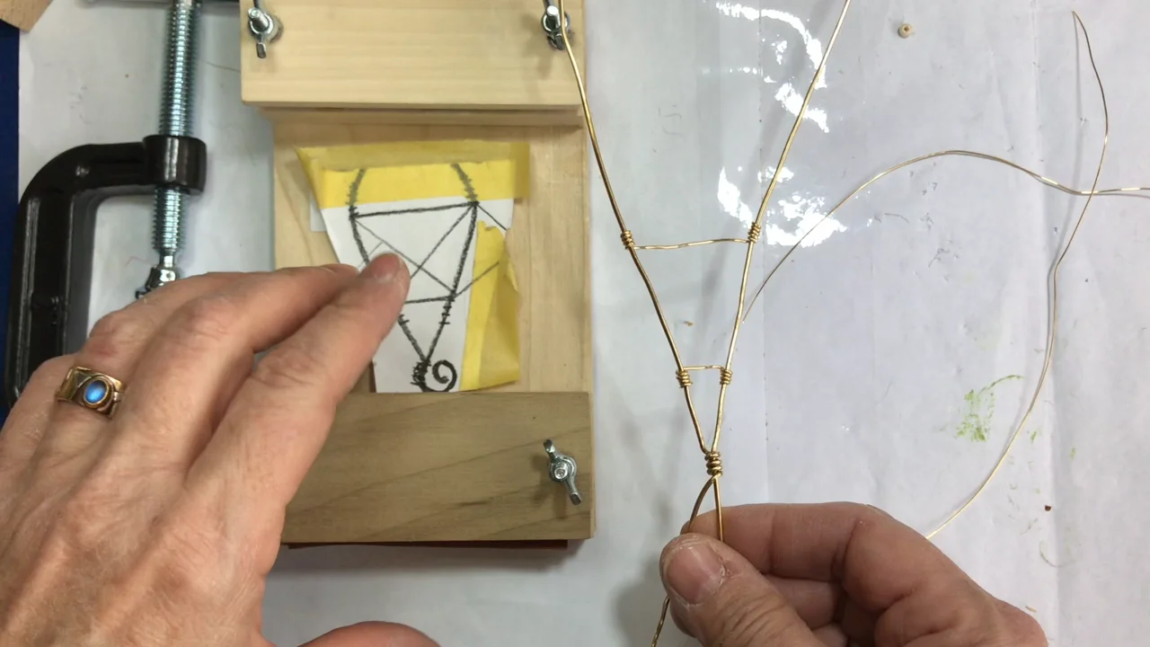 Using the Wire wrapping Jig Wiring wrapping jig tutorial part 2 on Vimeo
