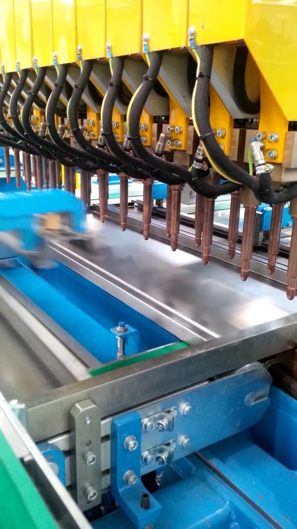 CAEM Automatic Shelf Support and Welding on Vimeo