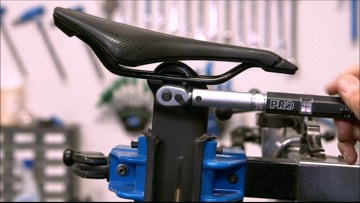 Felt AR (2020~) 汎用ステムへの交換方法 on Vimeo