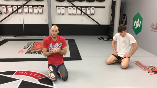 Body Lock to Knee Tap on the Wall