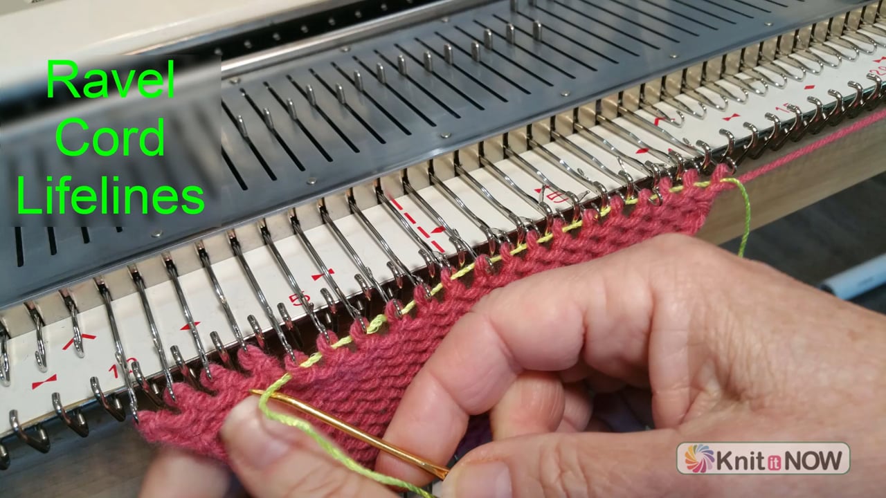 How to Use a Lifeline in Knitting 