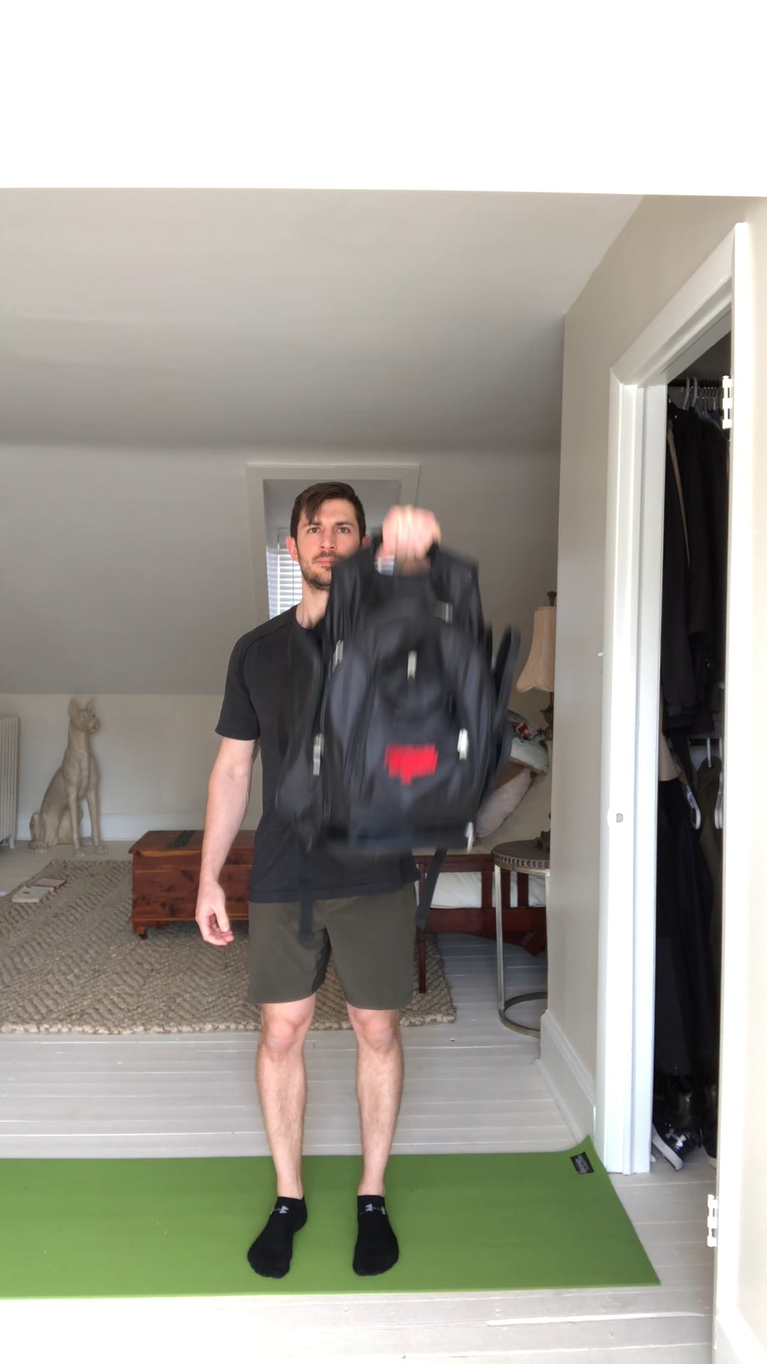 Backpack Front Raise on Vimeo