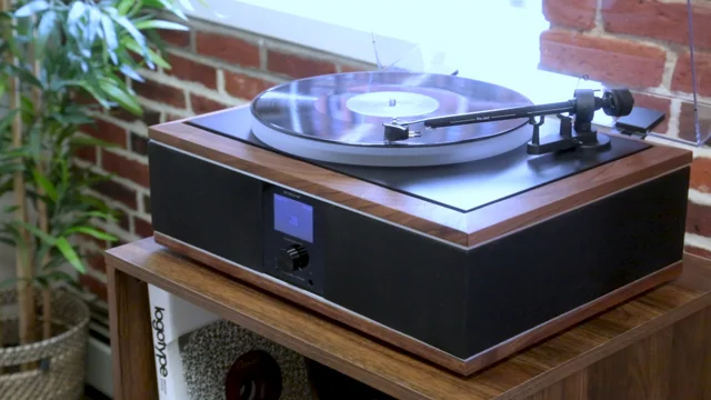 Andover-One Turntable, All-in-One Record Player Music System