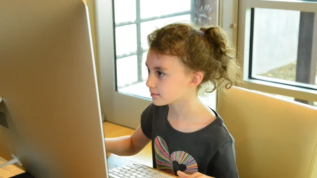 Coding for 8 Year Olds - The Ultimate Guide in 2023 - CodaKid