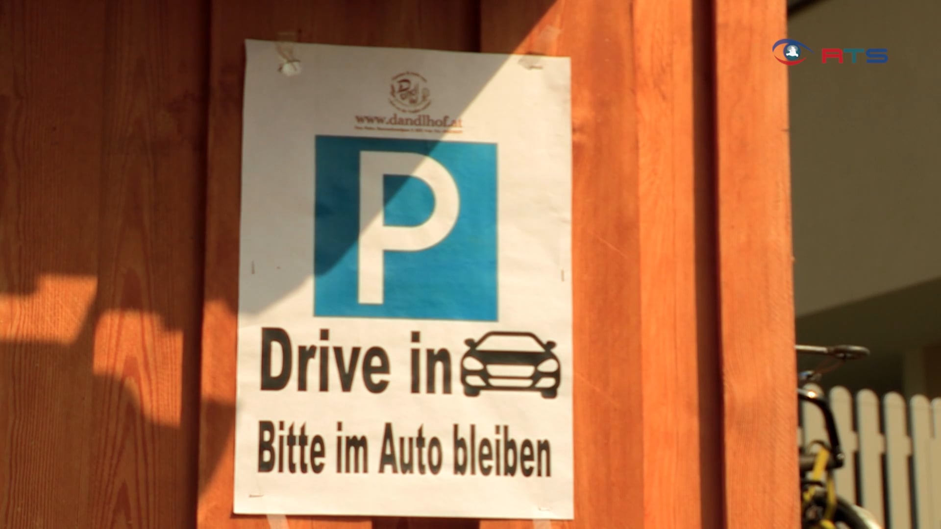 gemuese-per-drive-in-einkaufen-beim-dandlhof-in-wals-siezenheim
