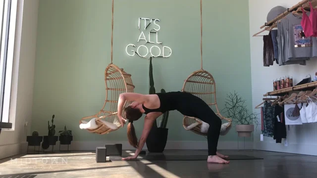12 Yoga Poses for Runners — Midtown Yoga Studios