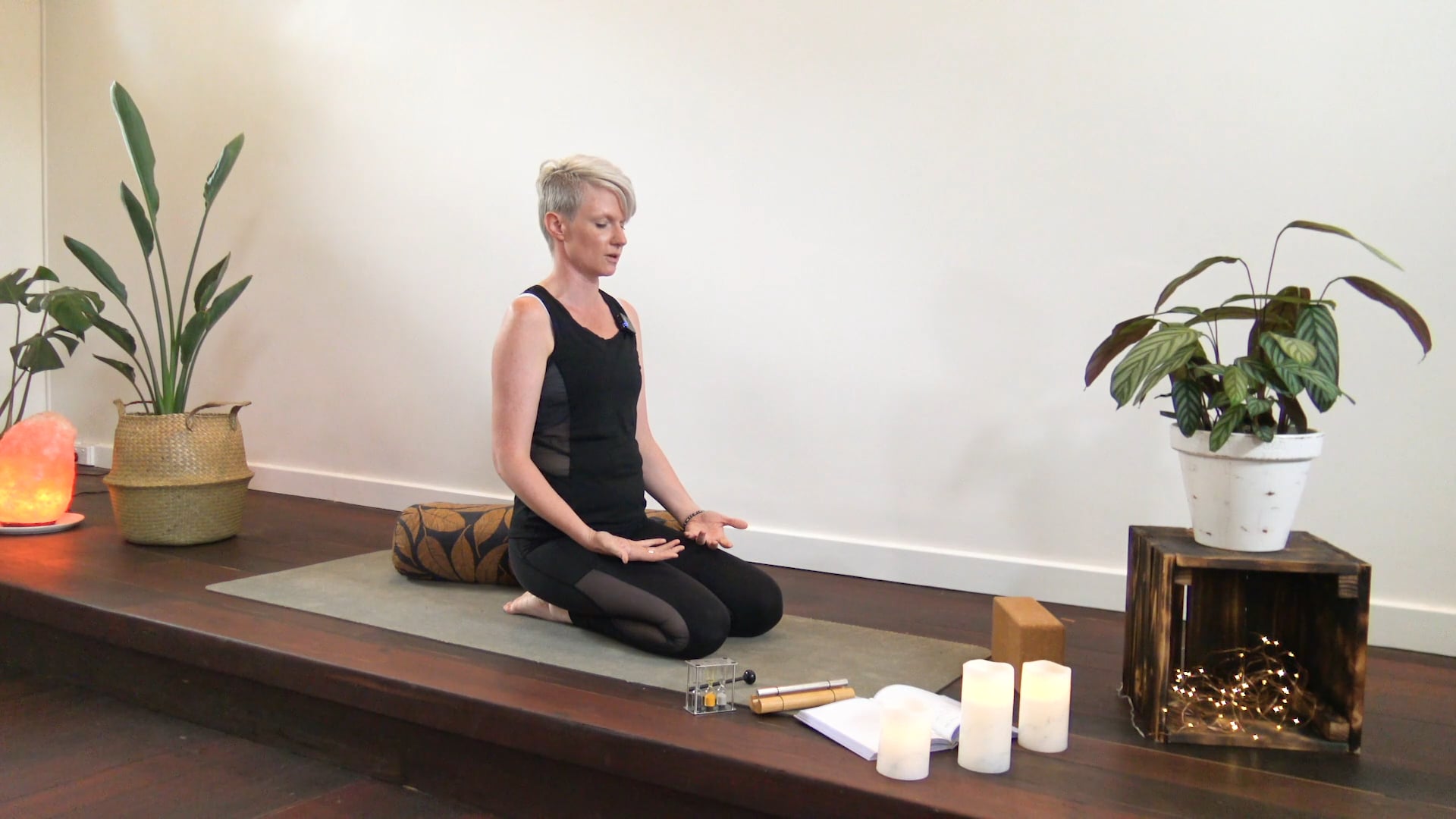 40min Yin with Kat on Vimeo