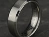 Men&#39;s Bevel Edged Band in Titanium, 7MM