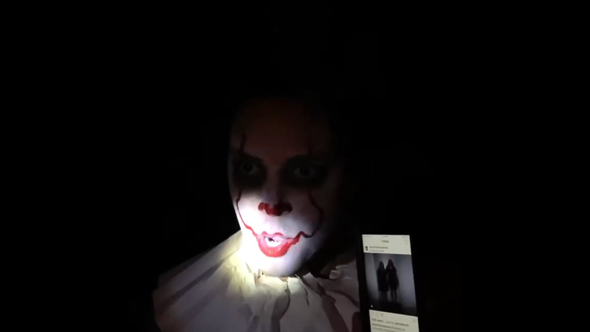 Roommate Wars Volume 2: "IT"