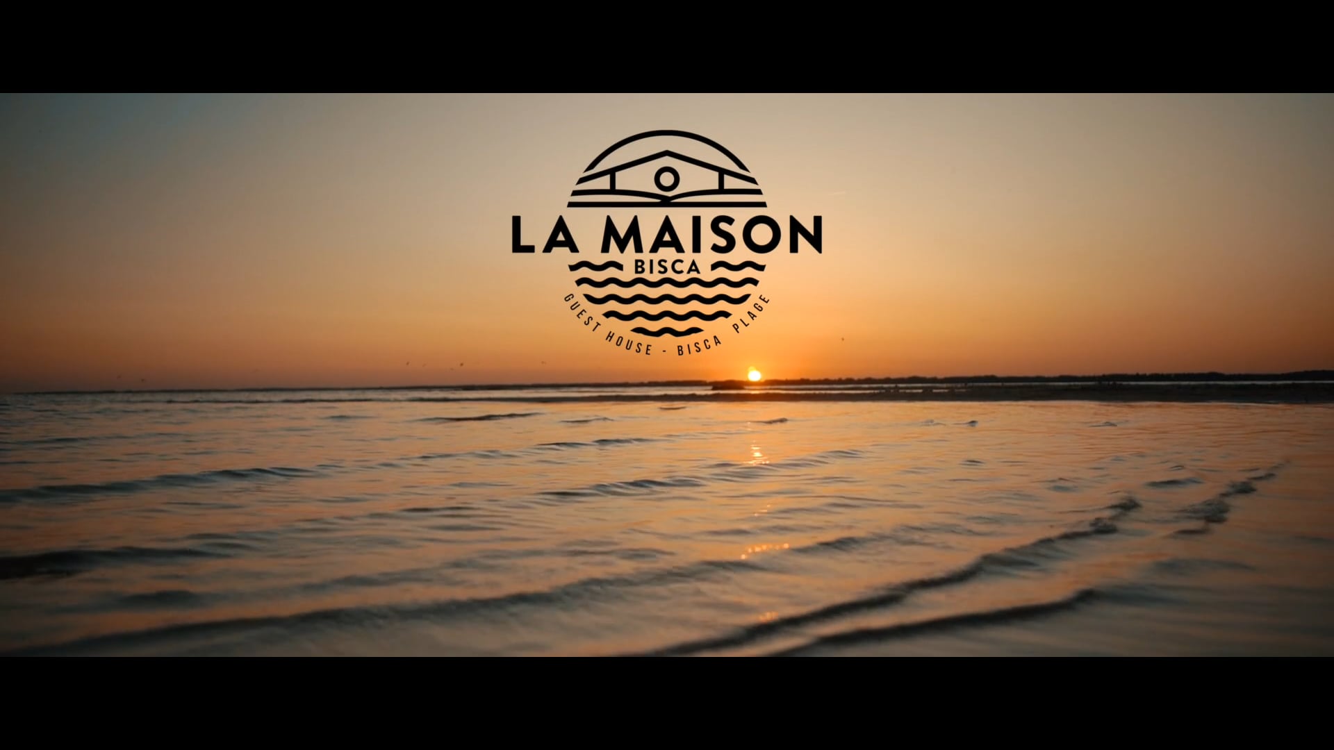 < FILM > - LA MAISON BISCA -
