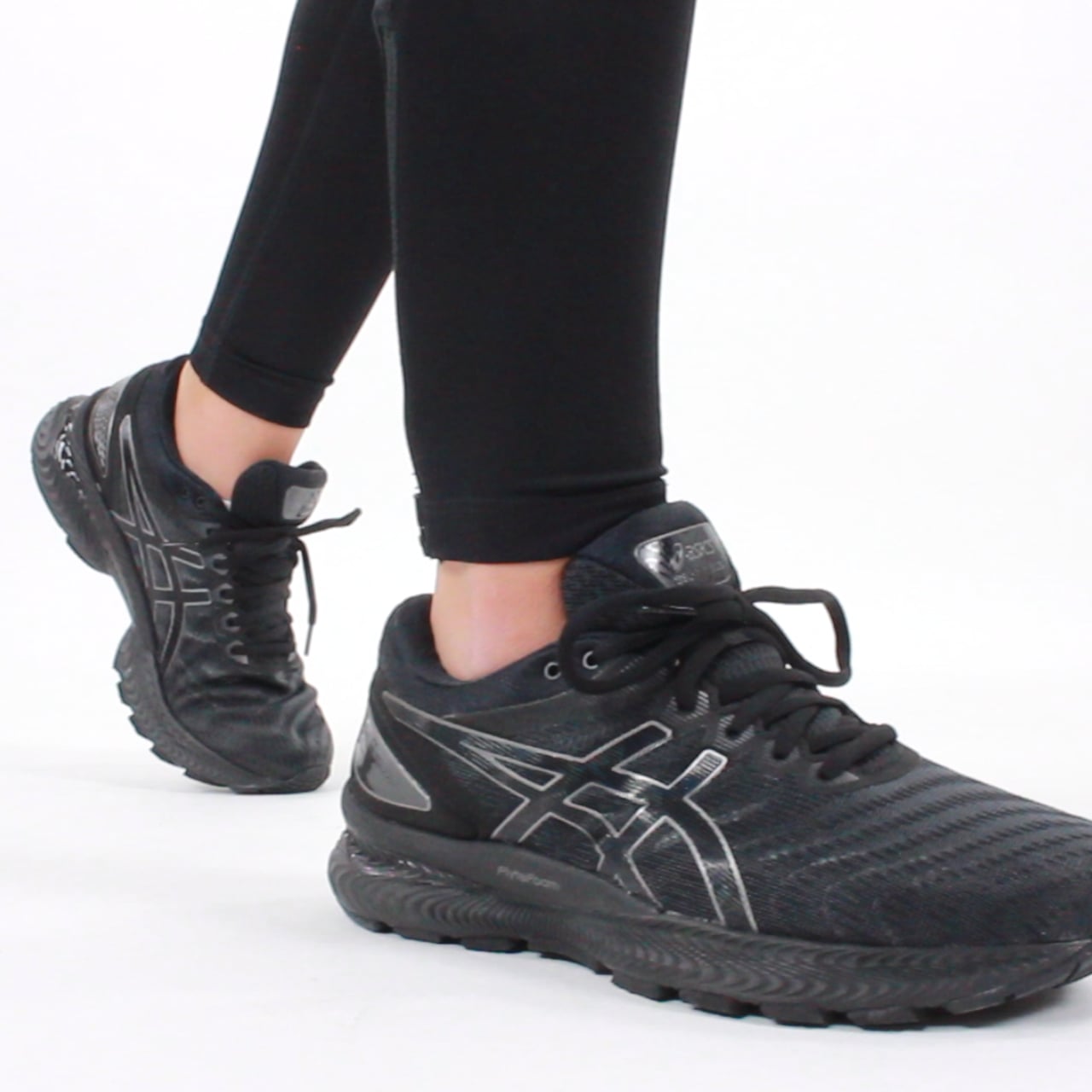 Womens asics best sale nimbus 22