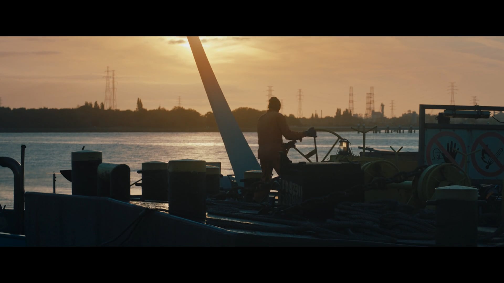 Port Of Antwerp - In Tune With The World (Director's Cut)